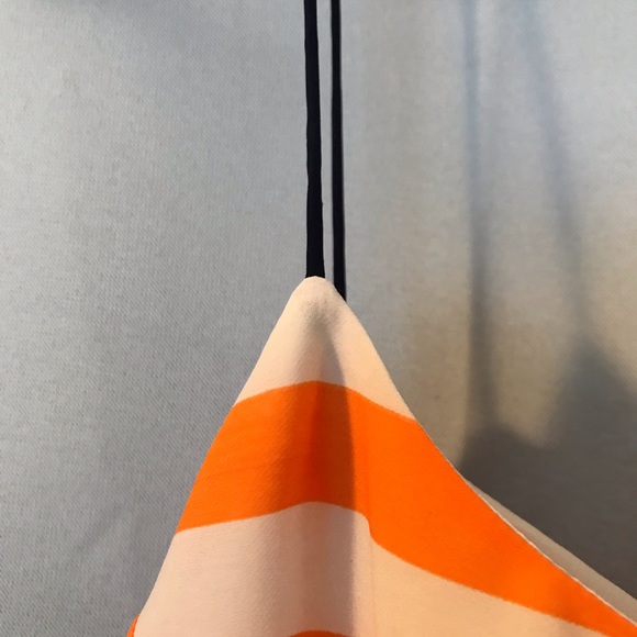 Banana Republic tank - Picture 2 of 4